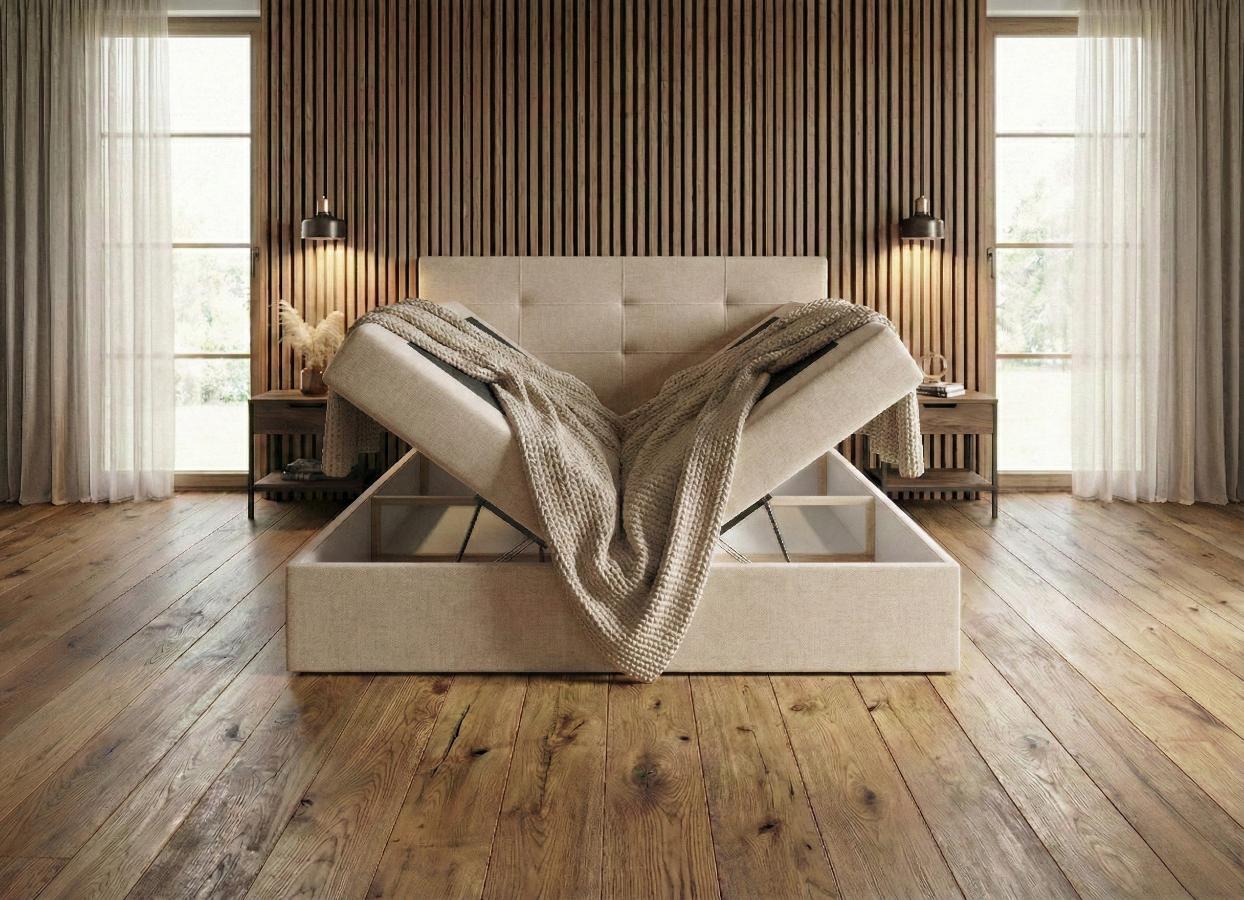 Otwarte pojemniki na pościel w łóżku Sega beżowym